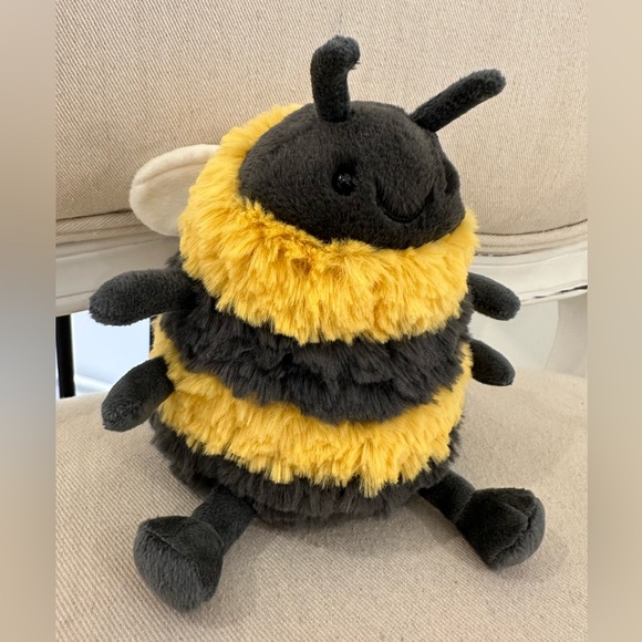 NWT Jellycat Albee bee 🐝 Viral, Rare. Authentic. - Picture 3 of 11